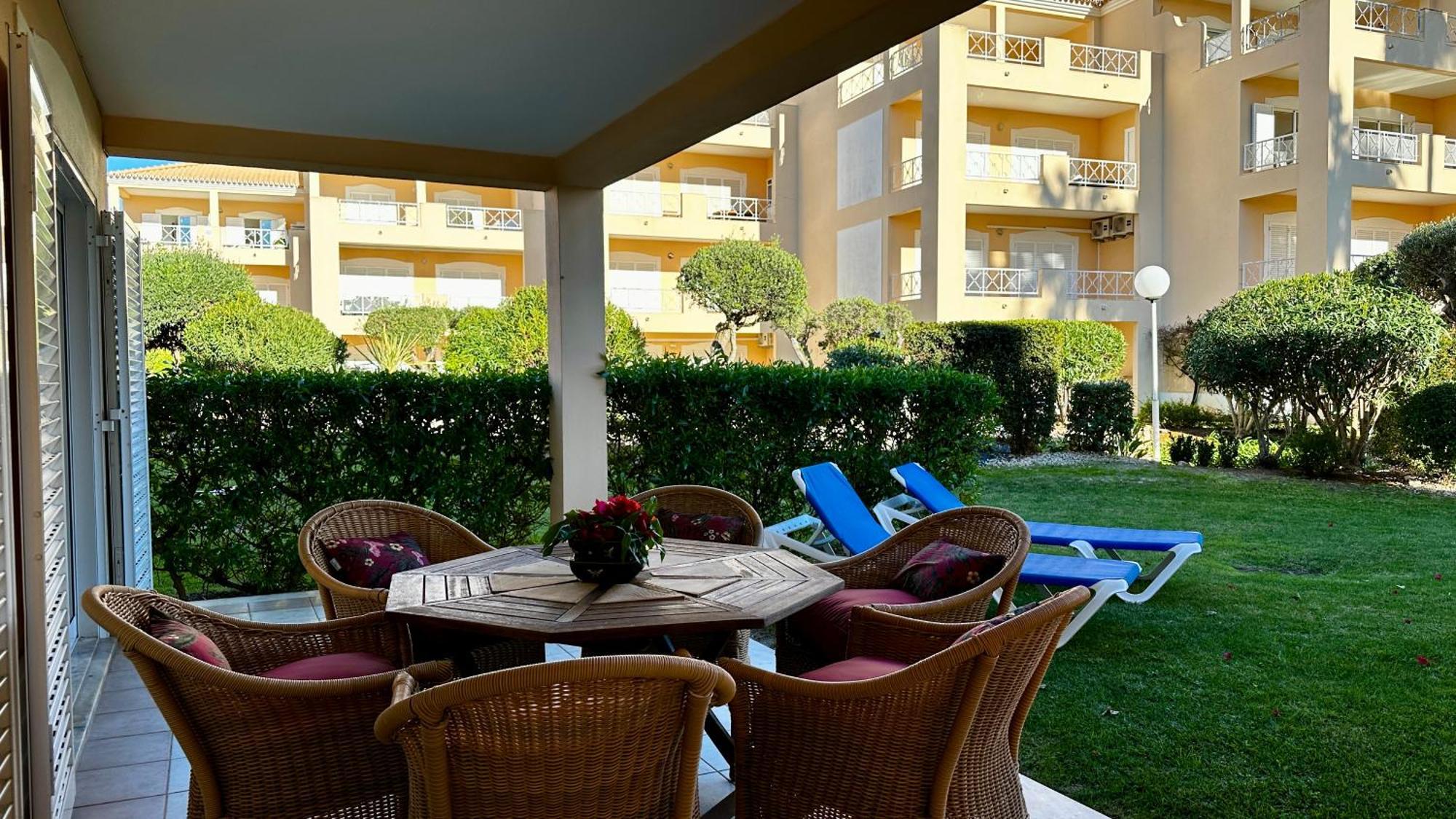 Villa Ellegance By Check-In Portugal à Vilamoura Extérieur photo